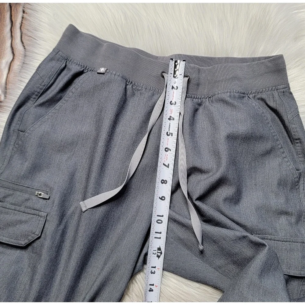 FIGS Kade Cargo Drawstring Gray Straight Leg Scrub Pants Women's Size Medium